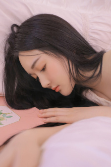 《尼姑也疯狂》电影完整版免费观看